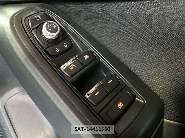 Subaru IMPREZA 2017-03 8314854-14