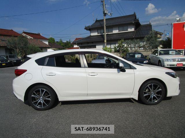 Subaru IMPREZA 2017-12 8336273-2