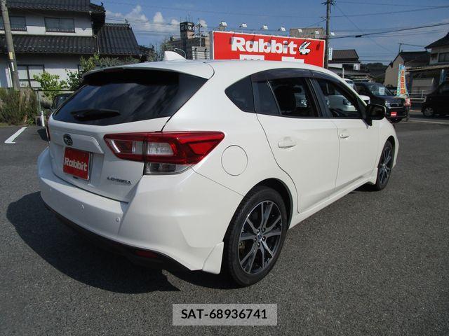 Subaru IMPREZA 2017-12 8336273-3