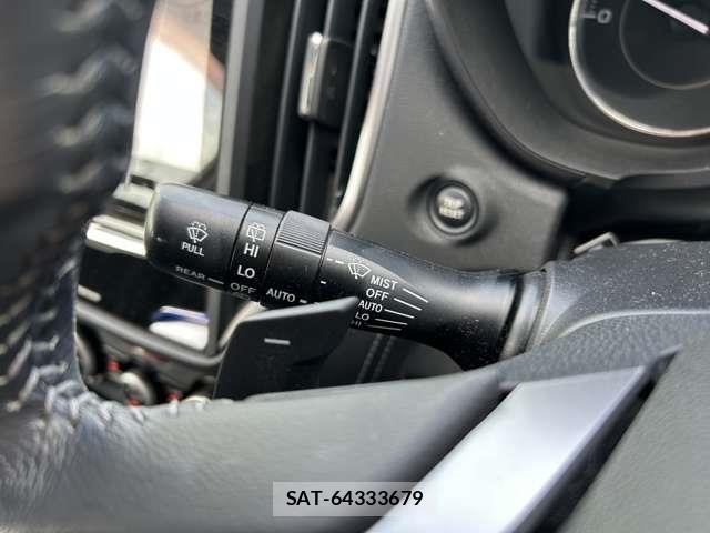 Subaru IMPREZA 2017-06 8336269-17