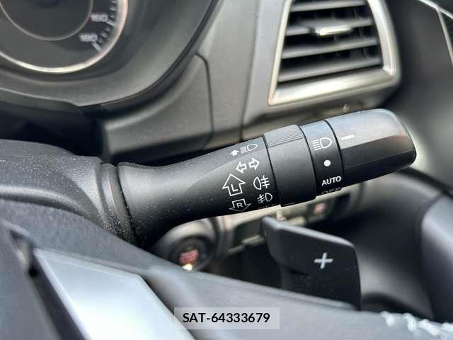 Subaru IMPREZA 2017-06 8336269-18