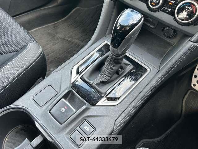 Subaru IMPREZA 2017-06 8336269-28