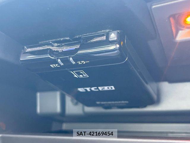 Subaru IMPREZA 2017-03 8336267-6