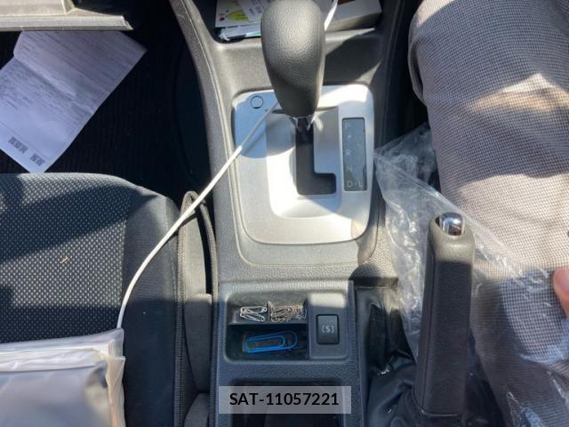 Subaru IMPREZA 2012-03 8336275-21