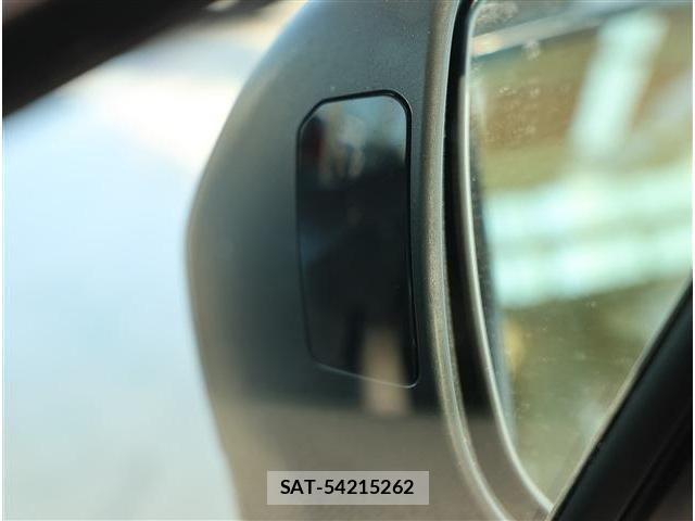 Subaru IMPREZA 2021-05 8354708-23