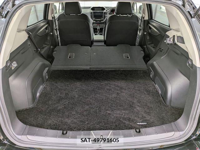 Subaru IMPREZA 2019-03 8354712-17