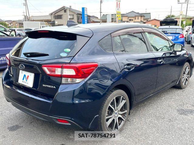 Subaru IMPREZA 2017-10 8354711-17