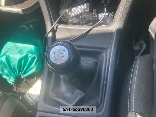 Subaru IMPREZA 2015-10 8354715-17