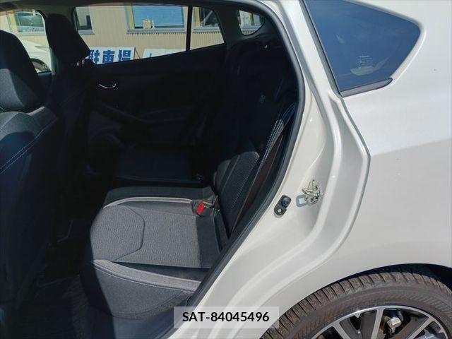 Subaru IMPREZA 2018-03 8366393-13