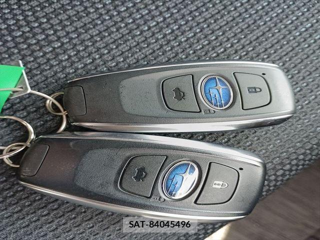 Subaru IMPREZA 2018-03 8366393-27