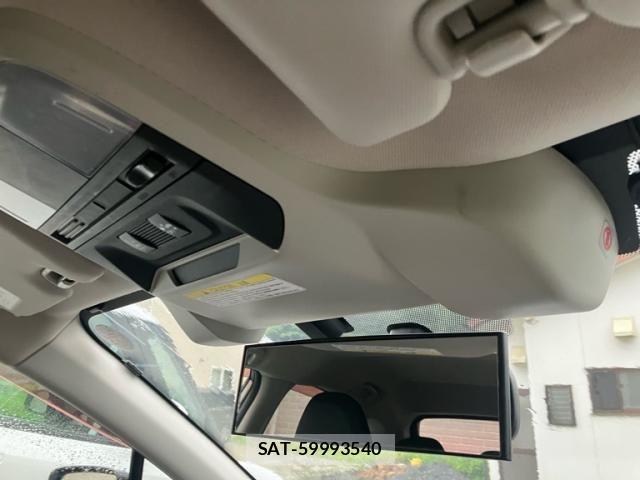 Subaru IMPREZA 2018-04 8366396-15
