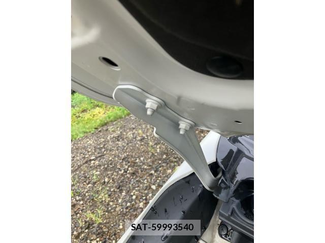 Subaru IMPREZA 2018-04 8366396-26
