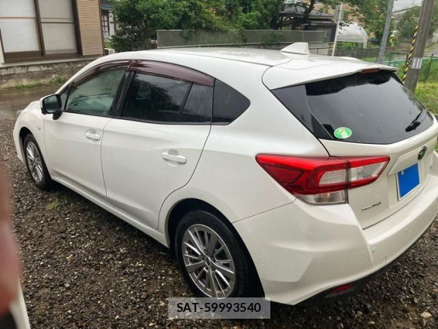 Subaru IMPREZA 2018-04 8366396-5