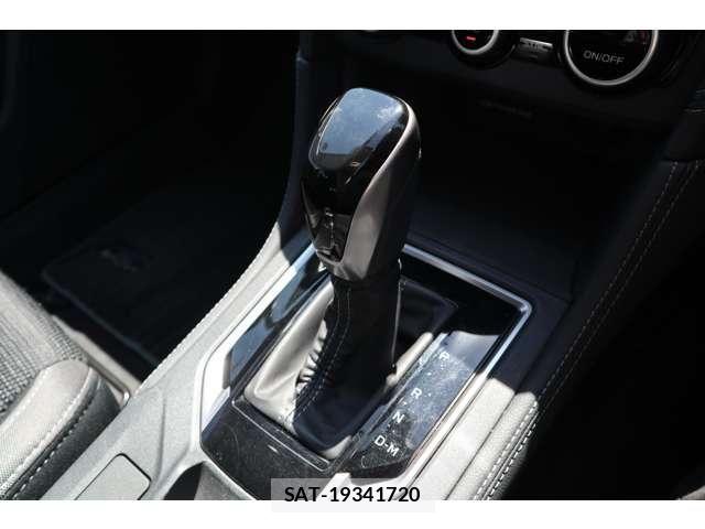 Subaru IMPREZA 2017-05 8366388-18