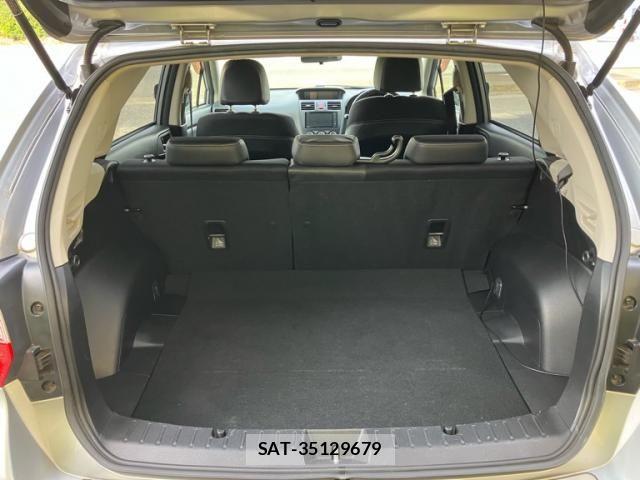 Subaru IMPREZA 2012-03 8366397-6