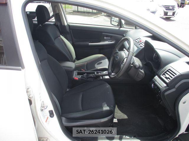 Subaru IMPREZA 2015-04 8366398-12