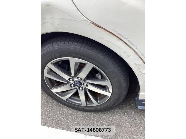 Subaru IMPREZA 2015-10 8412946-3