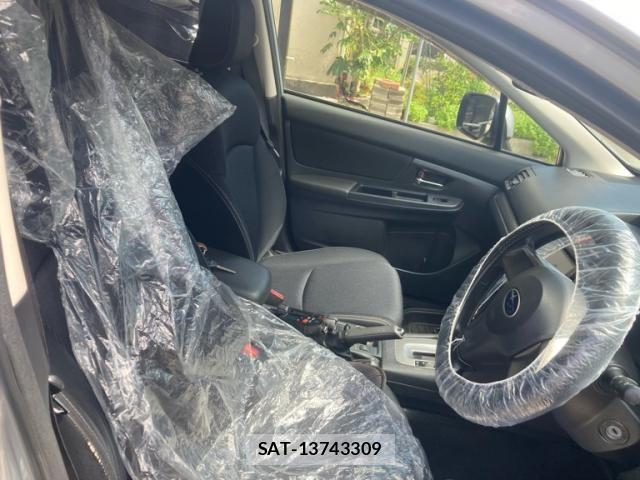 Subaru IMPREZA 2014-01 8412949-13
