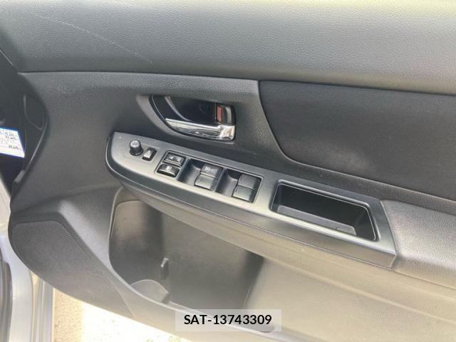 Subaru IMPREZA 2014-01 8412949-8
