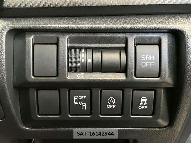Subaru IMPREZA 2018-07 8457701-13