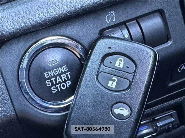 Subaru IMPREZA 2012-03 8457703-17