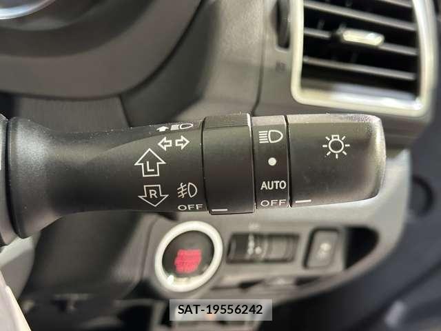 Subaru IMPREZA 2015-11 8562208-11