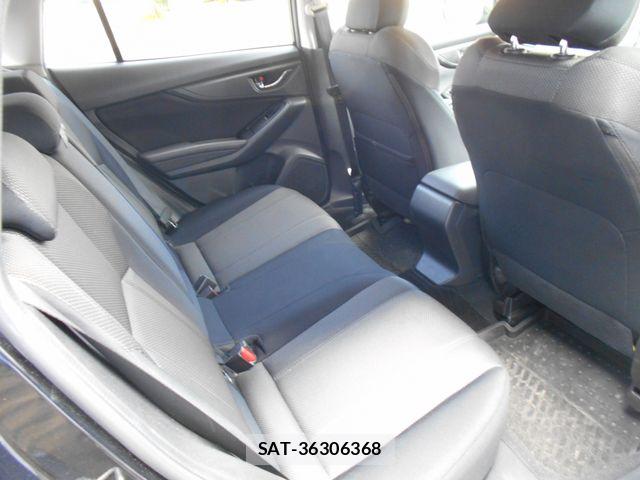 Subaru IMPREZA 2018-03 8562204-9