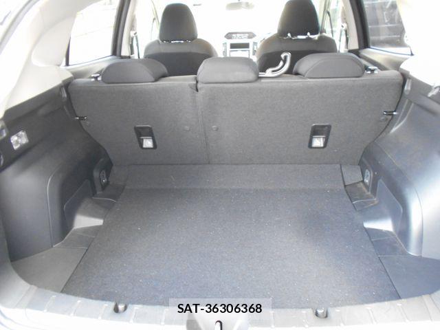 Subaru IMPREZA 2018-03 8562204-7