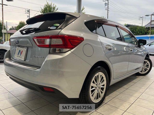 Subaru IMPREZA 2017-02 8562203-16