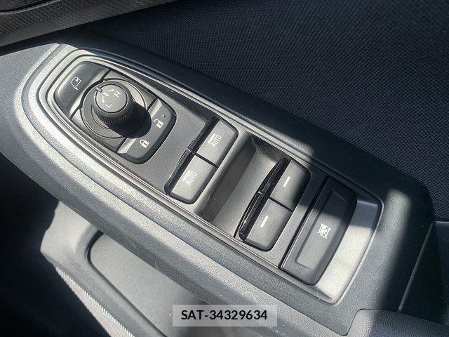Subaru IMPREZA 2021-05 8562205-23