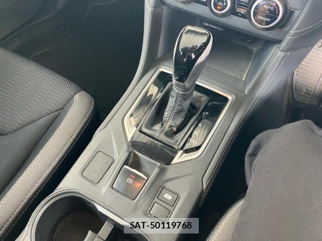 Subaru IMPREZA 2017-10 8562210-19