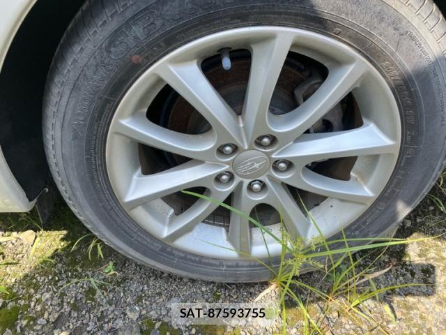 Subaru IMPREZA 2014-10 8562206-7