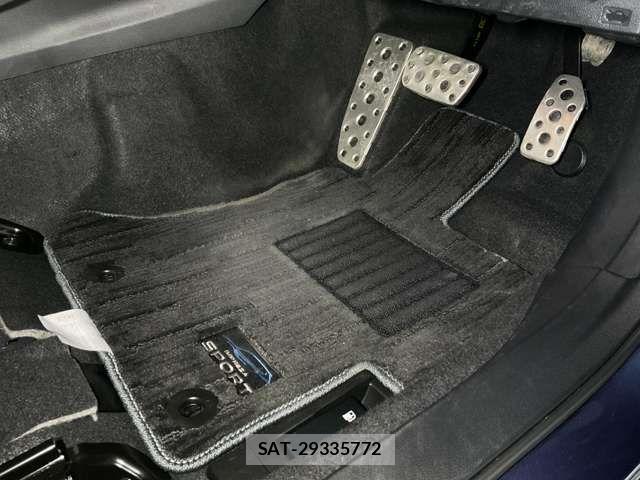 Subaru IMPREZA 2017-11 8627193-17