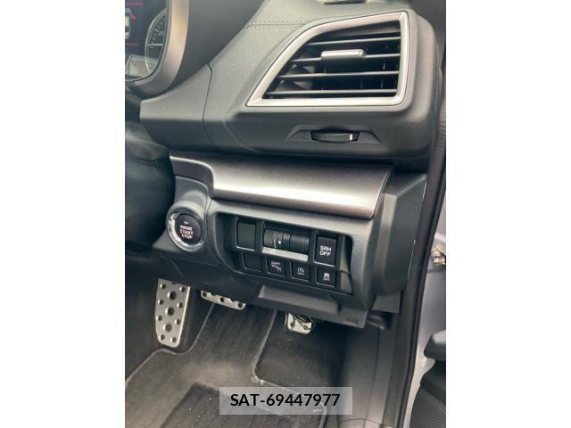 Subaru IMPREZA 2018-01 8627199-9