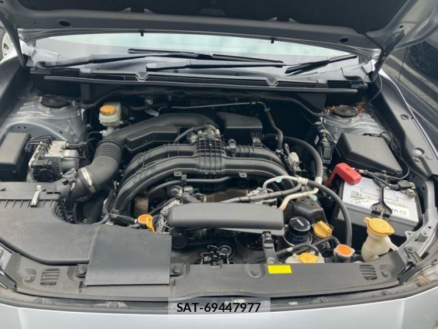 Subaru IMPREZA 2018-01 8627199-18