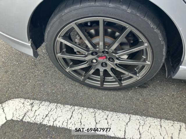 Subaru IMPREZA 2018-01 8627199-5