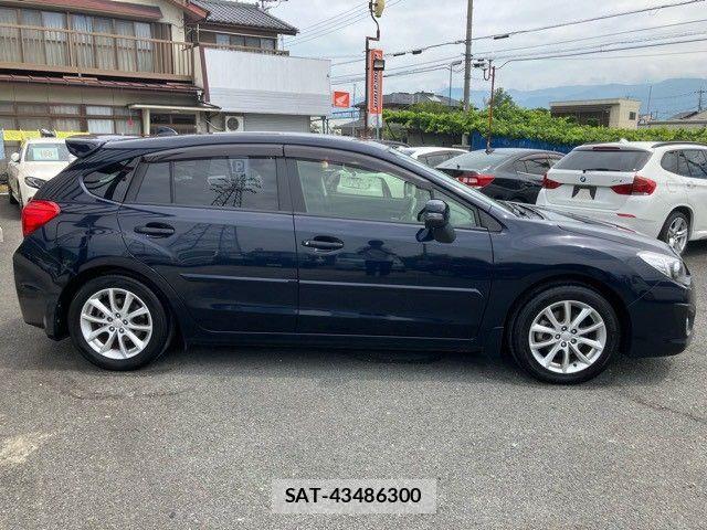 Subaru IMPREZA 2013-09 8627198-4