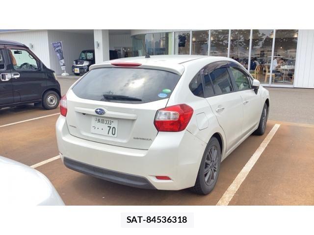 Subaru IMPREZA 2016-02 8627200-1
