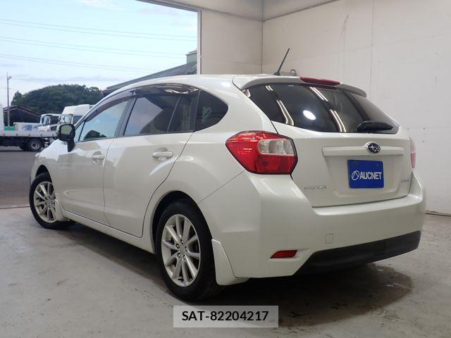 Subaru IMPREZA 2013-04 8627191-2