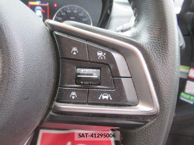 Subaru IMPREZA 2017-01 8659529-25