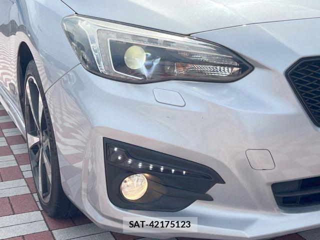 Subaru IMPREZA 2017-11 8742816-11
