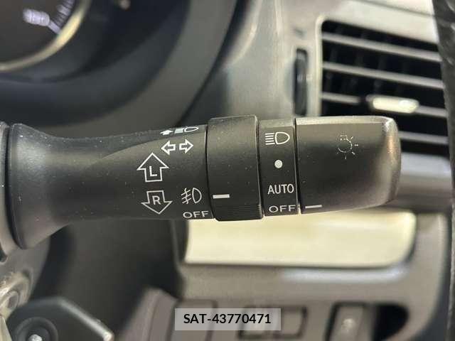 Subaru IMPREZA 2012-05 8742818-12