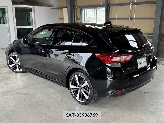 Subaru IMPREZA 2017-03 8780625-4