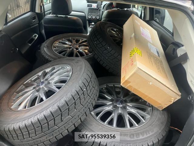 Subaru IMPREZA 2012-03 8796250-6