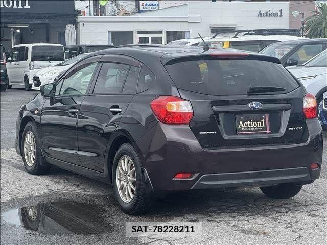 Subaru IMPREZA 2015-06 8829556-3