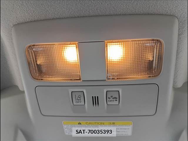 Subaru IMPREZA 2013-08 8829555-11