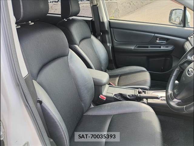 Subaru IMPREZA 2013-08 8829555-13