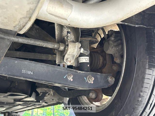 Subaru IMPREZA 2013-05 8849392-19