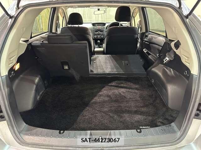Subaru IMPREZA 2014-01 8849393-21