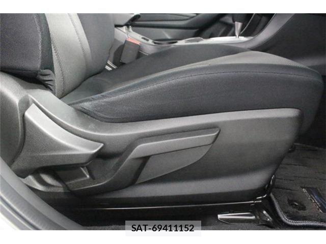 Subaru IMPREZA 2021-08 8849389-27
